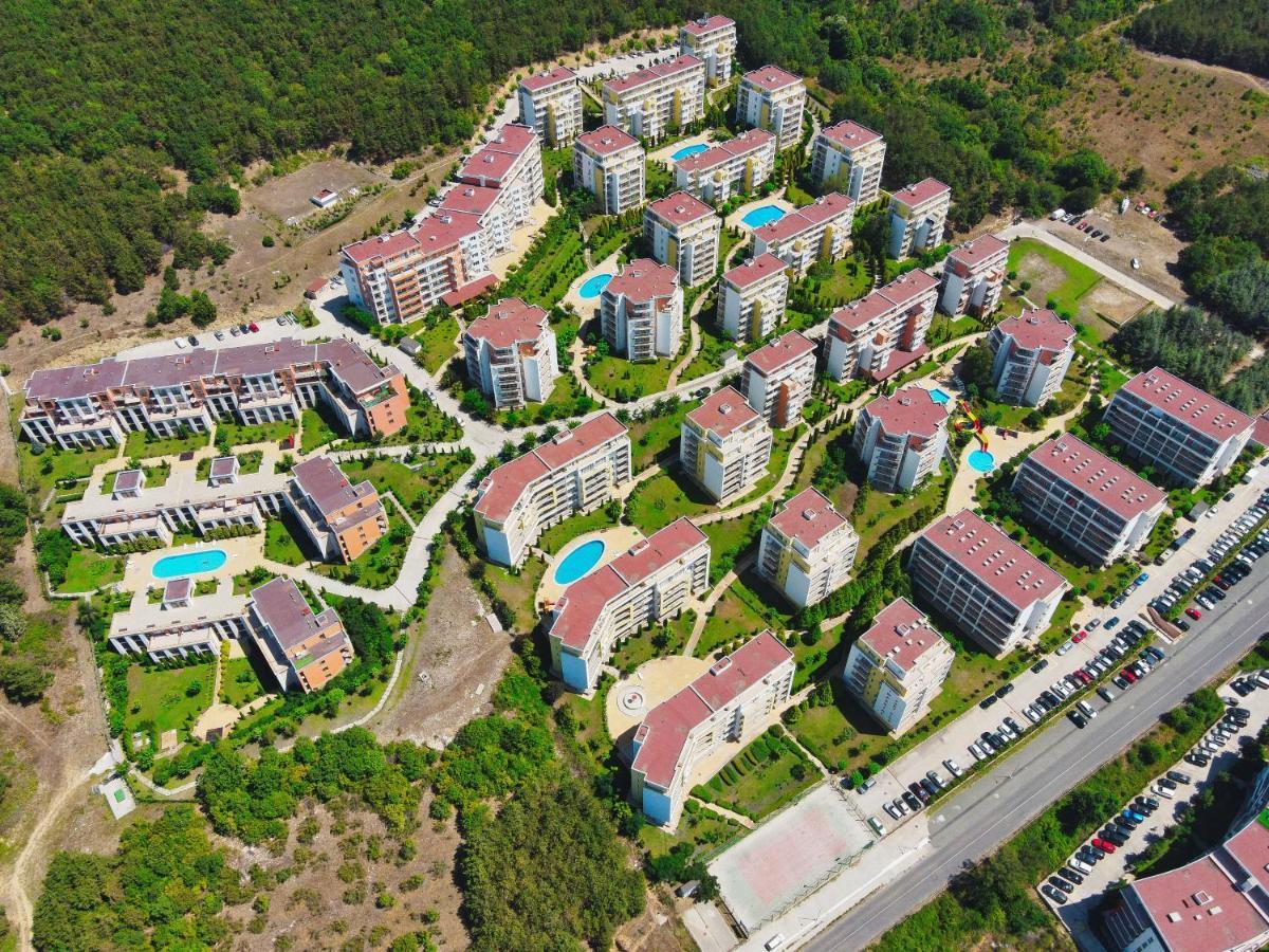 Crown Fort Club Sveti Vlas Exterior photo