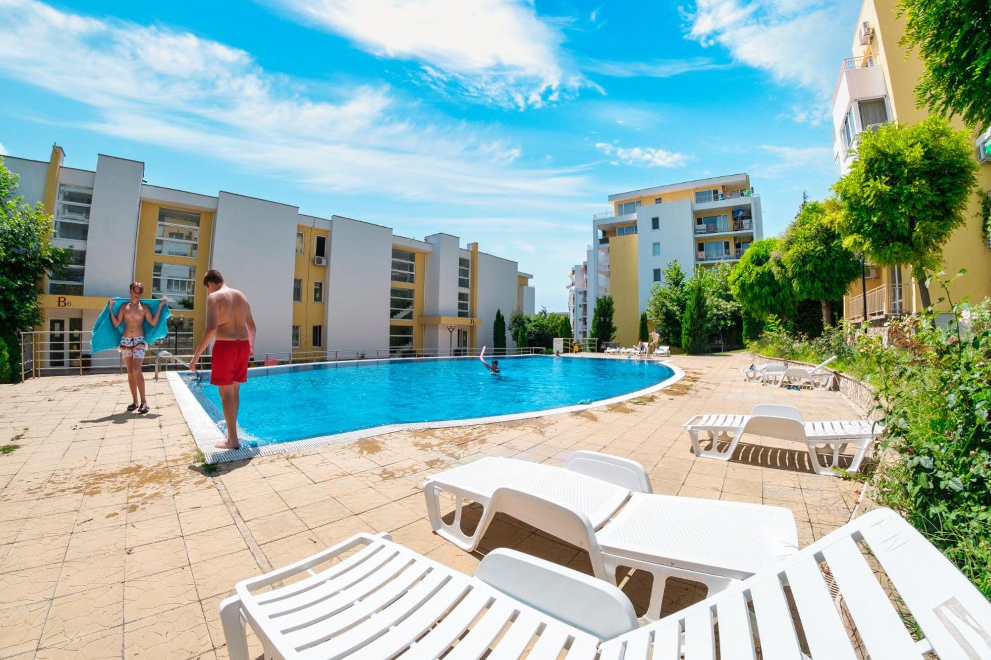 Crown Fort Club Sveti Vlas Exterior photo